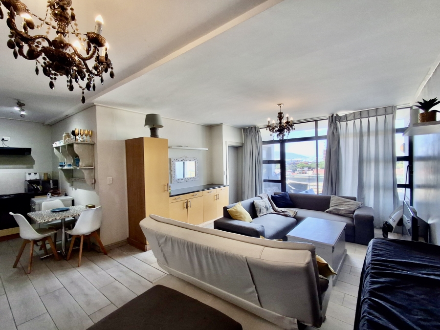 1 Bedroom Property for Sale in Royal Ascot Western Cape